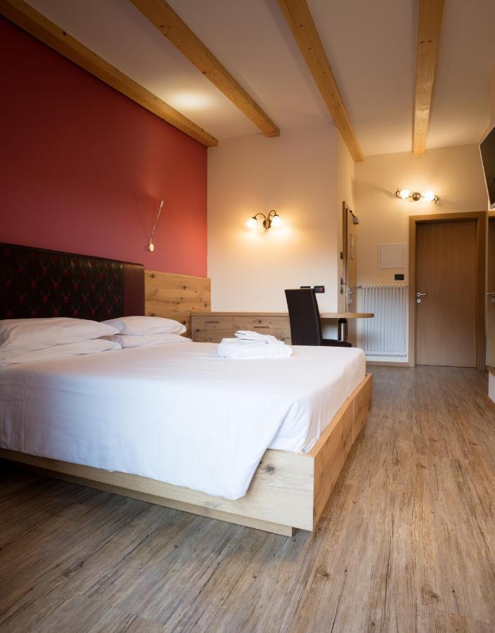 Hotel Crepei Pozza di Fassa Buitenkant foto